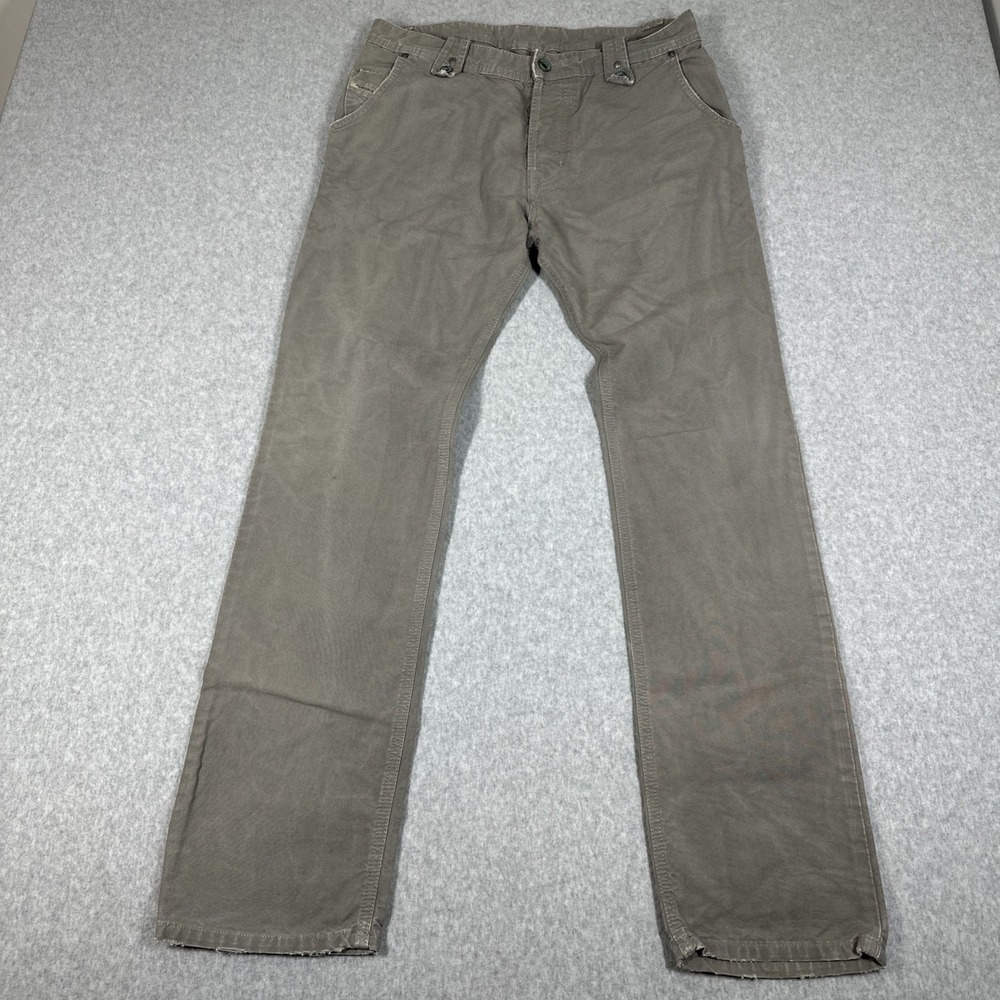 Diesel Men's Straight Leg Canvas Button Fly Button Pocket Gray 32x31 Jeans